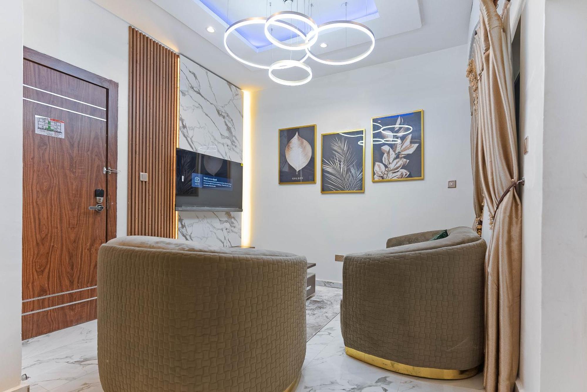 God'S Touch Apartments Remi Fani Kayode Gra. Ікеджа Екстер'єр фото