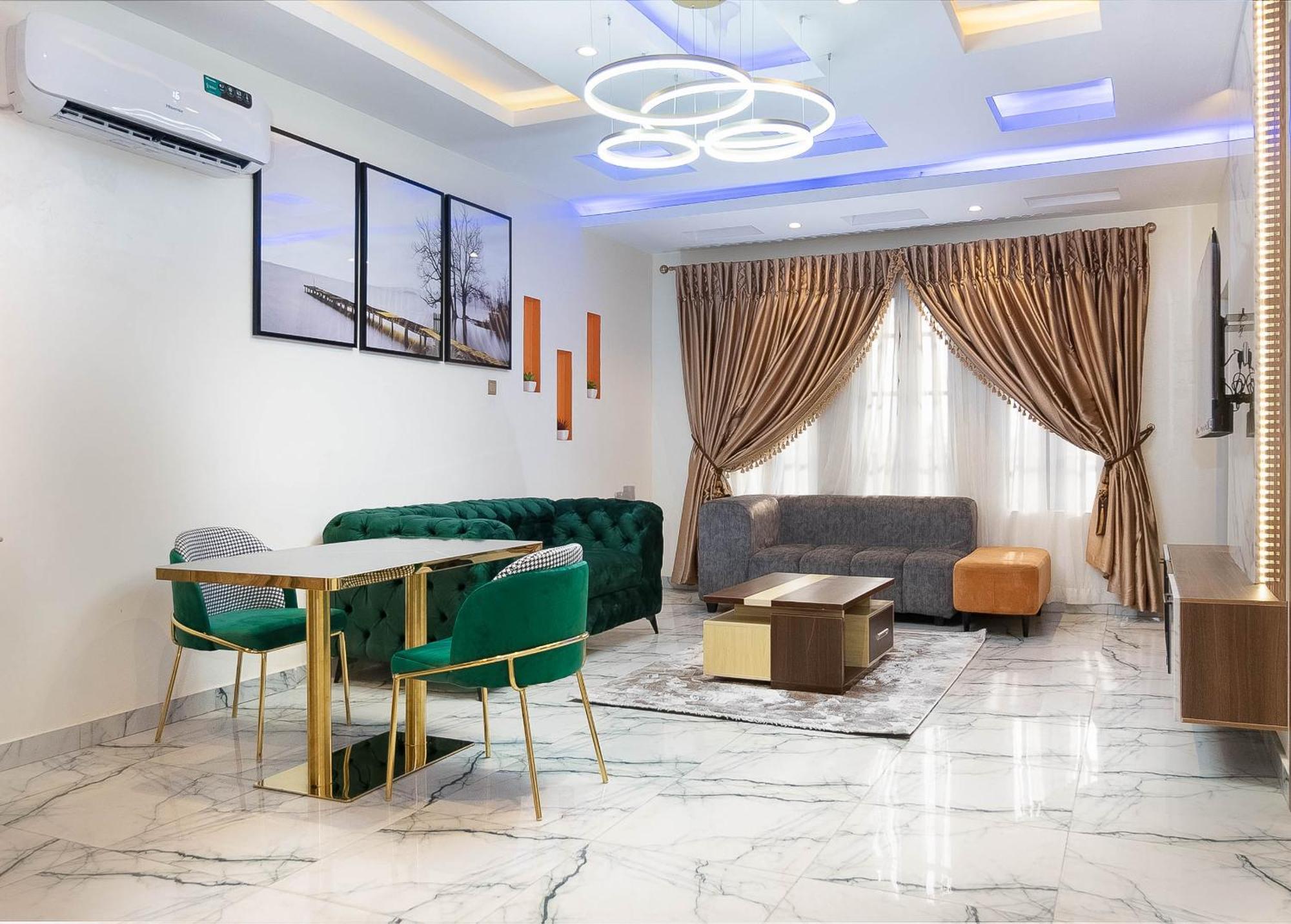 God'S Touch Apartments Remi Fani Kayode Gra. Ікеджа Екстер'єр фото